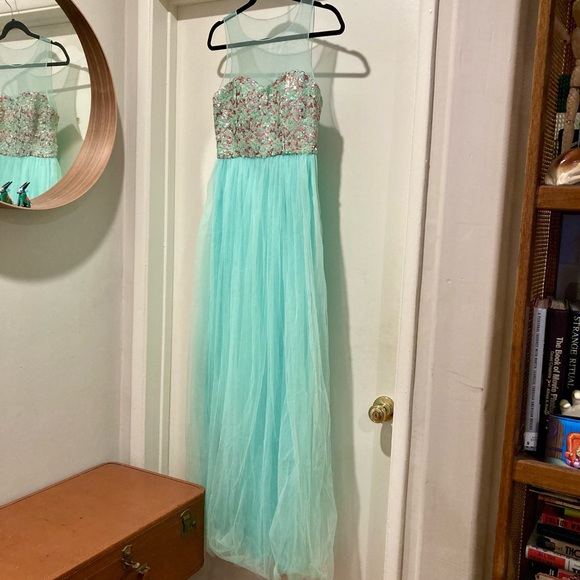 Minuet Petite Tulle + Sequin Maxi Dress Prom Wedding Homecoming Event NWT - Picture 1 of 11